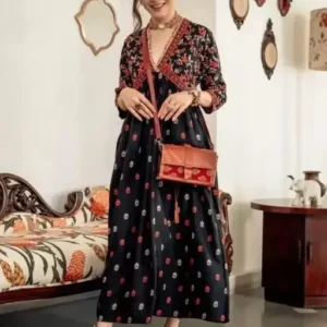Trendy, Floral print, Rayon, Black color party wear kurta with Three-Quarter Sleeves & V Neck