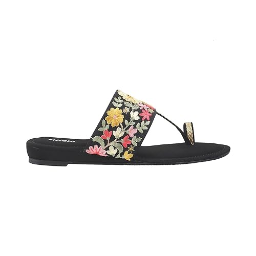 Mochi Women Flat Embroidered/Ethnic Chappal - Image 4