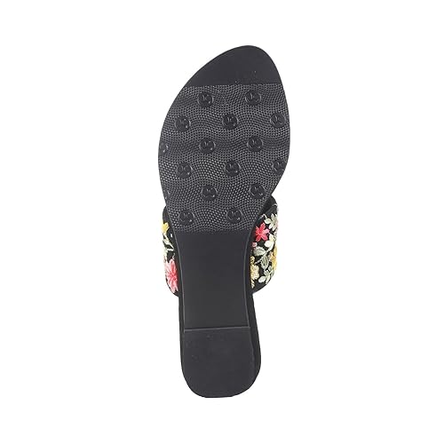 Mochi Women Flat Embroidered/Ethnic Chappal - Image 2